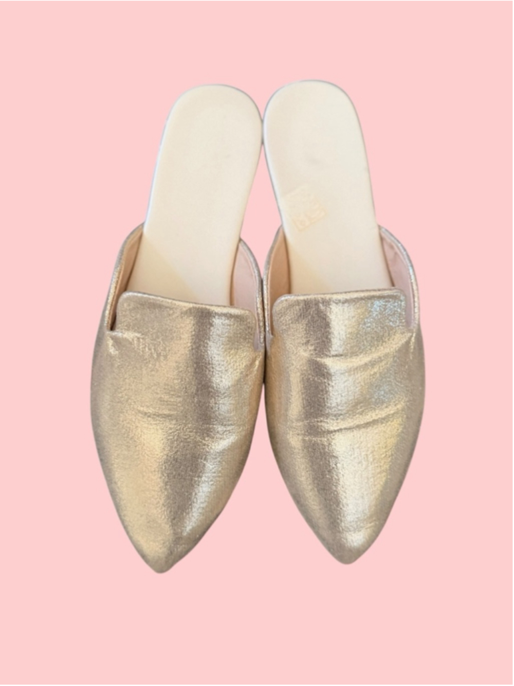✨ Metallic Gold Pointed Toe Mules ✨ Size 7 💫 Minimalist Slip On Flats
